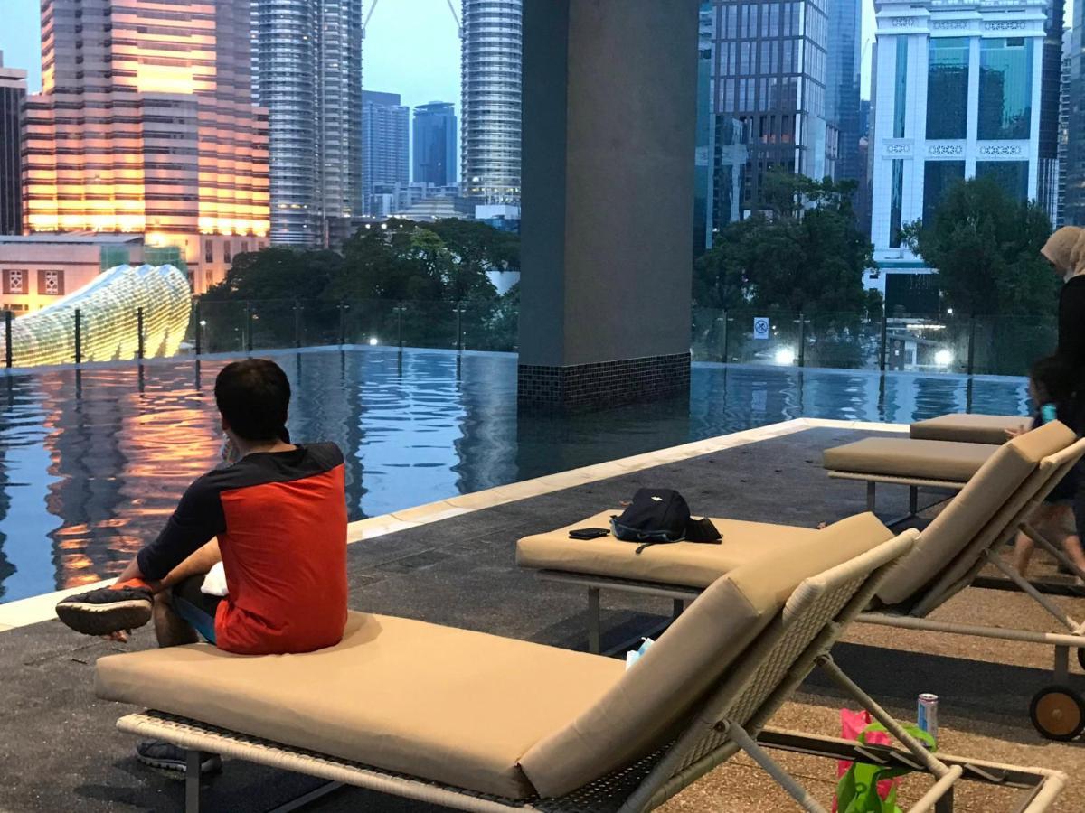 Klcc Legasi Direct View With A Superking Bed At A 3-Bedroom Premium Unit クアラルンプール エクステリア 写真