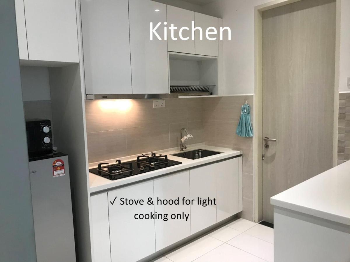 Klcc Legasi Direct View With A Superking Bed At A 3-Bedroom Premium Unit クアラルンプール エクステリア 写真